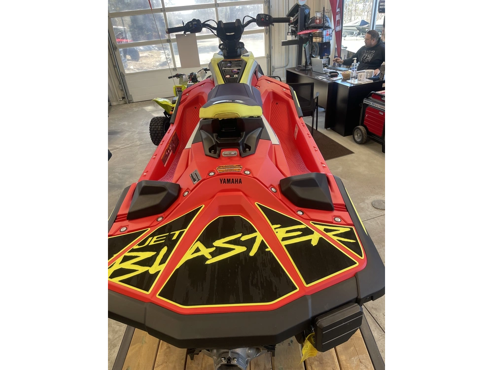 2026 Yamaha Jetblaster Pro 2-up alt