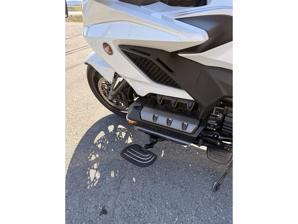 Honda Gold Wing Tour Goldwing Gl1800 2020 alt