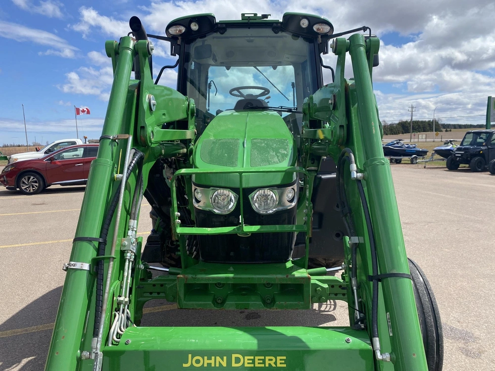 John Deere 6110m 2023 alt