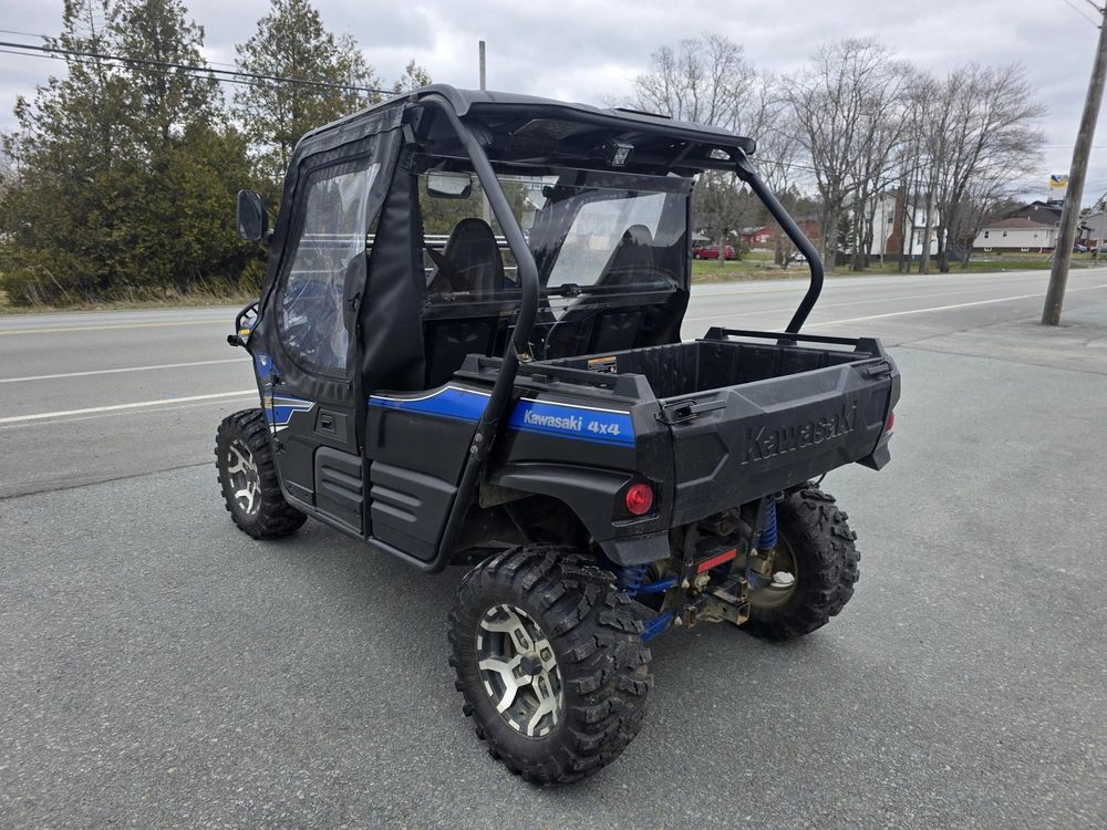2018 Kawasaki Teryx Le alt