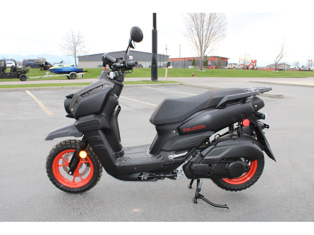 2024 Yamaha Zuma 125 alt