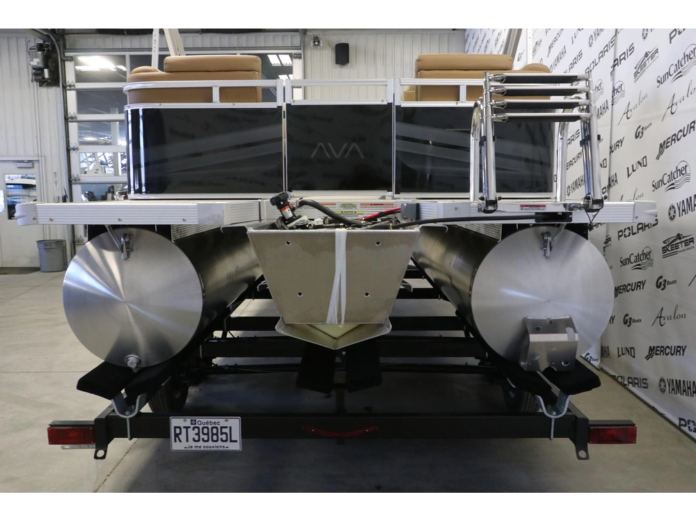 2026 Avalon Vls 2180 Quad Lounger + Yamaha 70 Hp alt
