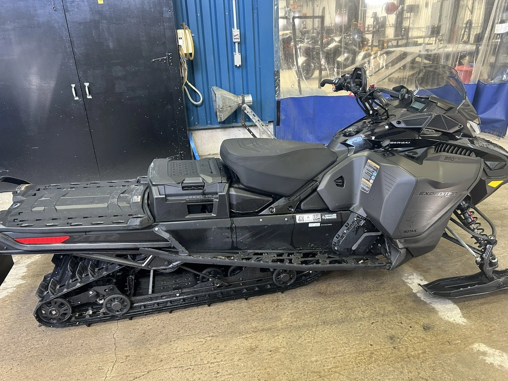 Ski-doo Expedition Xtreme 850 E-tec 2024 alt