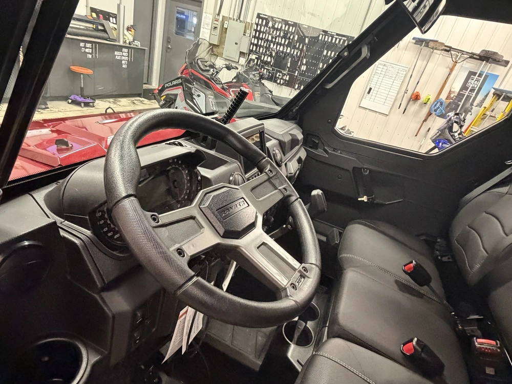 2026 Polaris Ranger Crew Xp 1000 Ns Ultimate Sunset Red alt