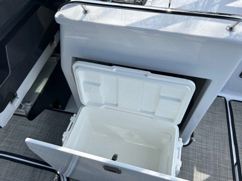 Autre Monterey 258 Ss / Mercruiser 6.2l Dts 2024 alt