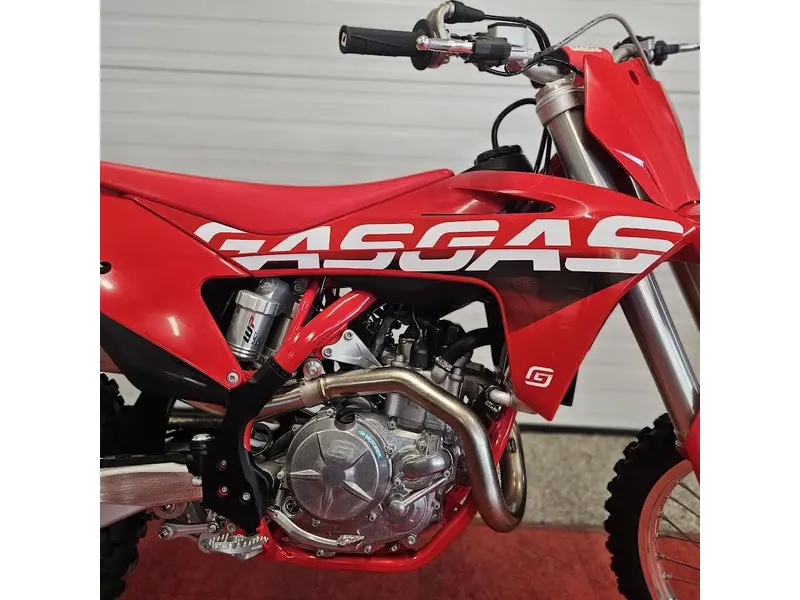 2023 GASGAS MC 450F thumbnail 3
