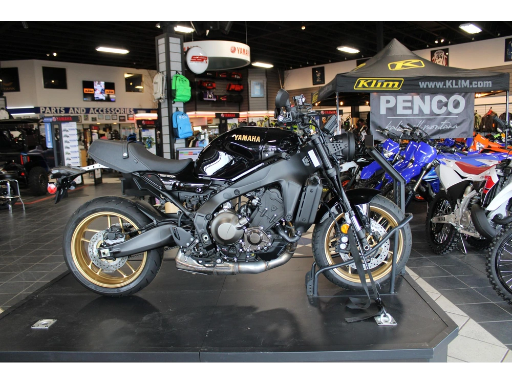 2026 Yamaha Xsr900 alt