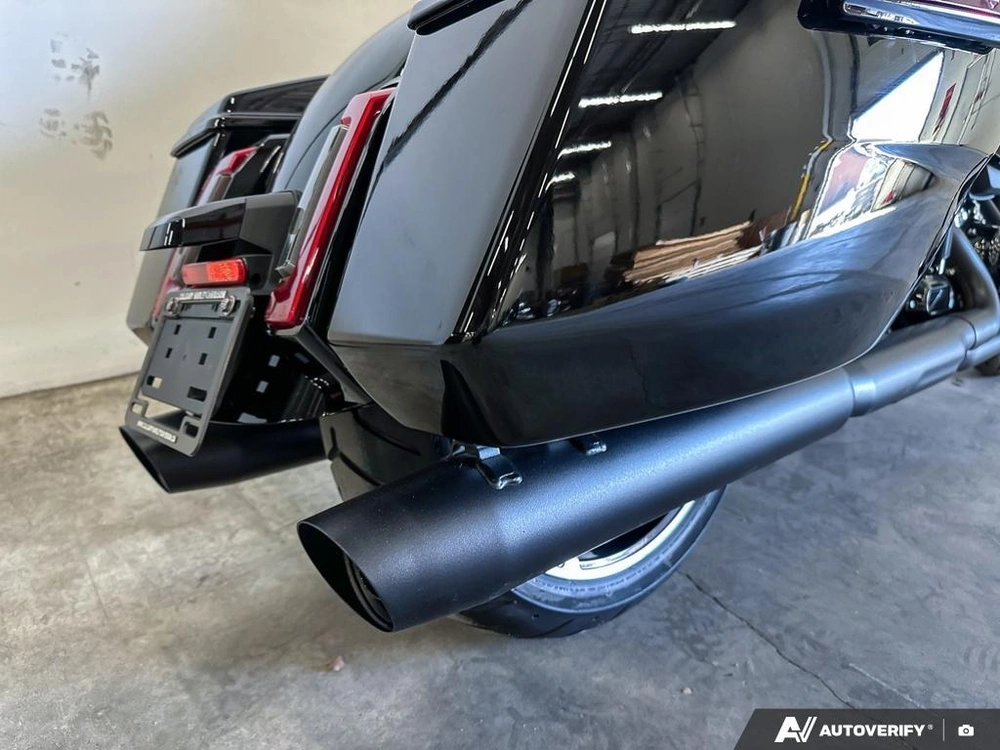 2026 Harley-davidson Road Glide alt