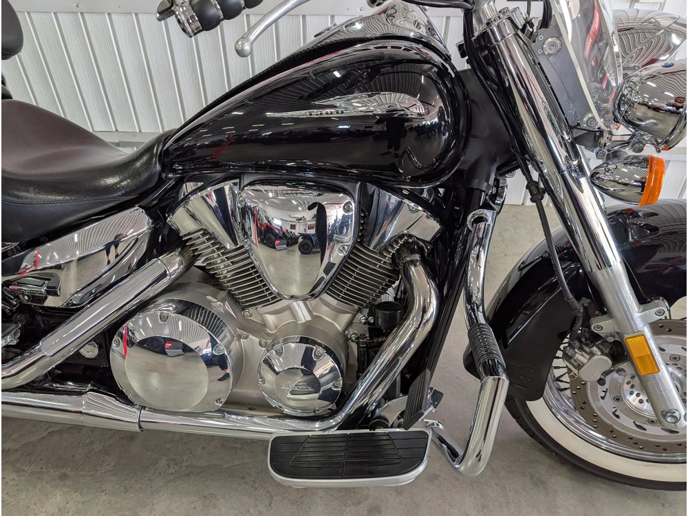 2004 Honda Vtx 1300 alt