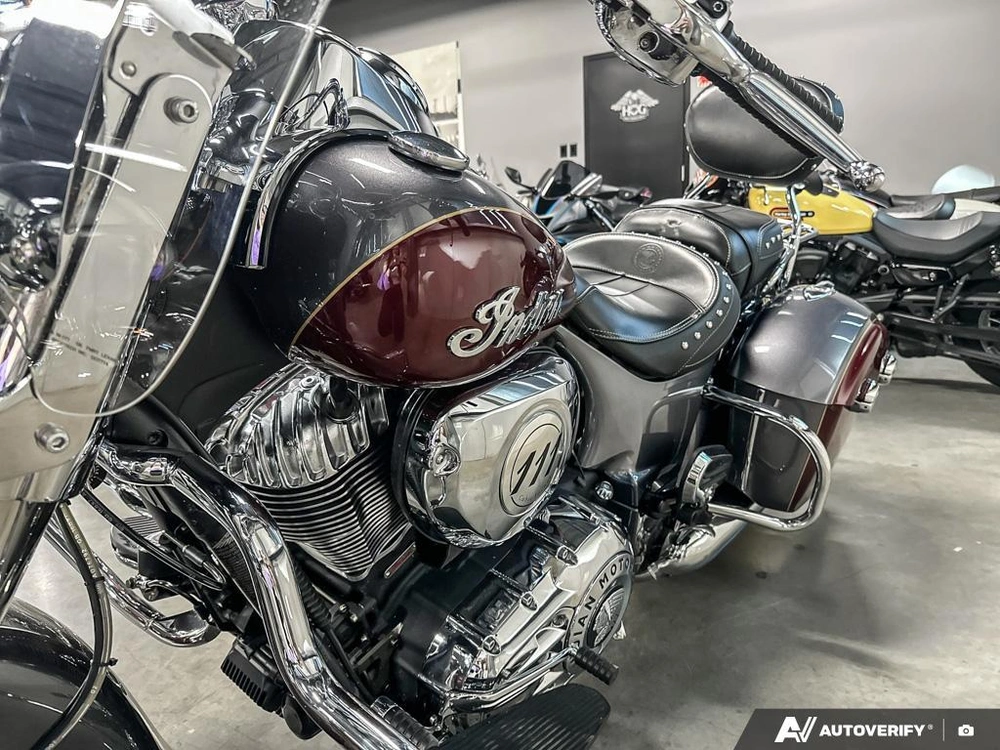 2017 Indian Motorcycle Springfield alt