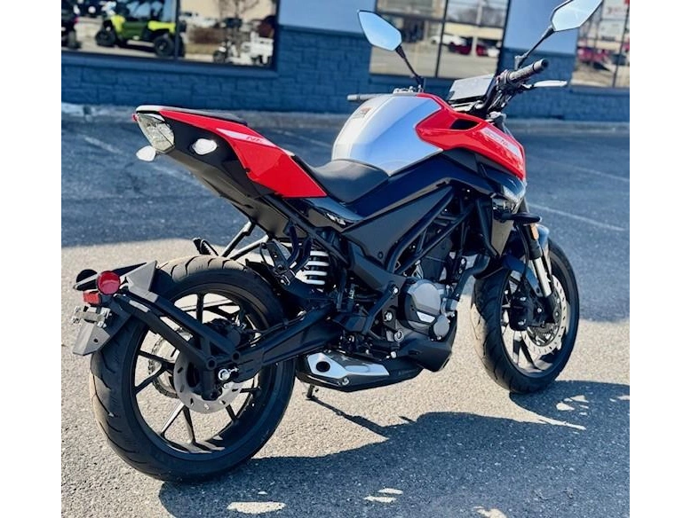 2024 Cfmoto 300nk Rabais De 1,340$ alt