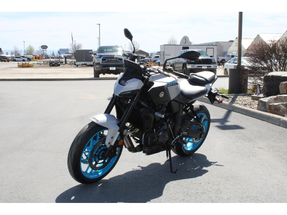 2026 Yamaha Mt-07 alt