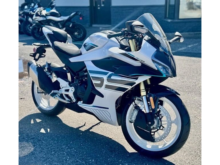Cfmoto 450ss 2026 alt