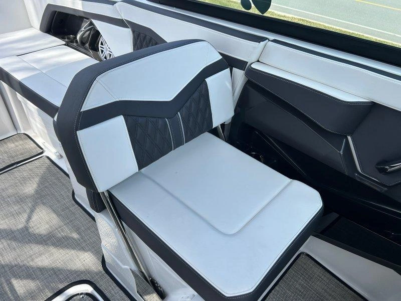 Autre Monterey 258 Ss / Mercruiser 6.2l Dts 2024 alt