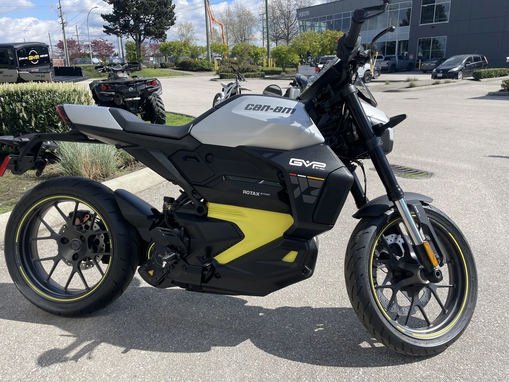 2025 Can-am Pulse '73 alt