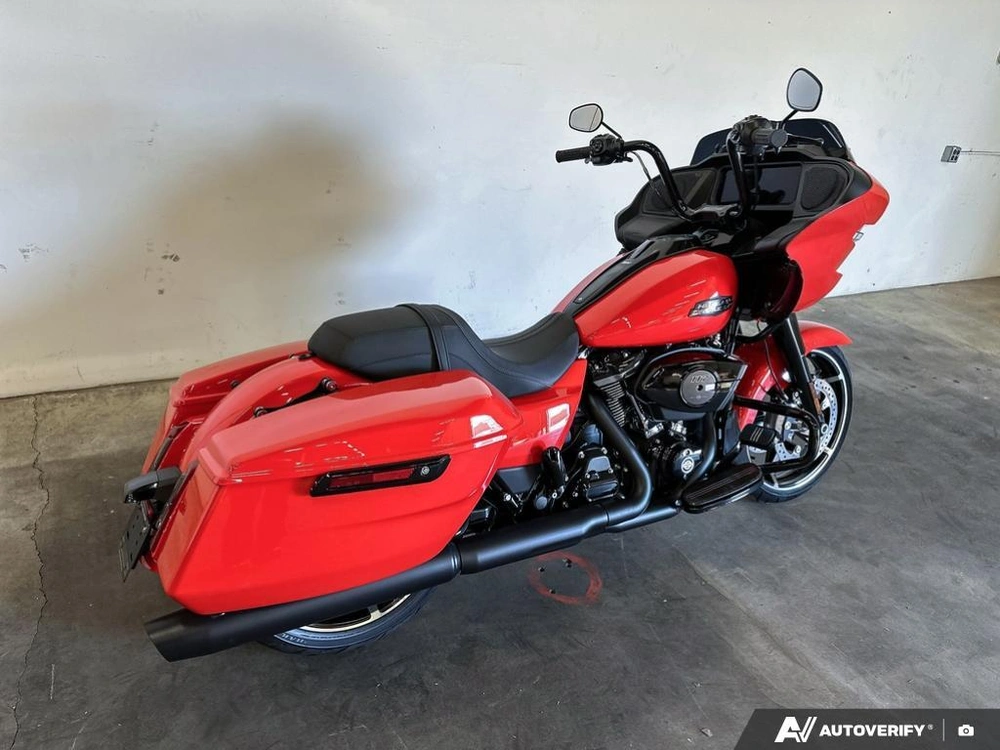 2026 Harley-davidson Road Glide alt