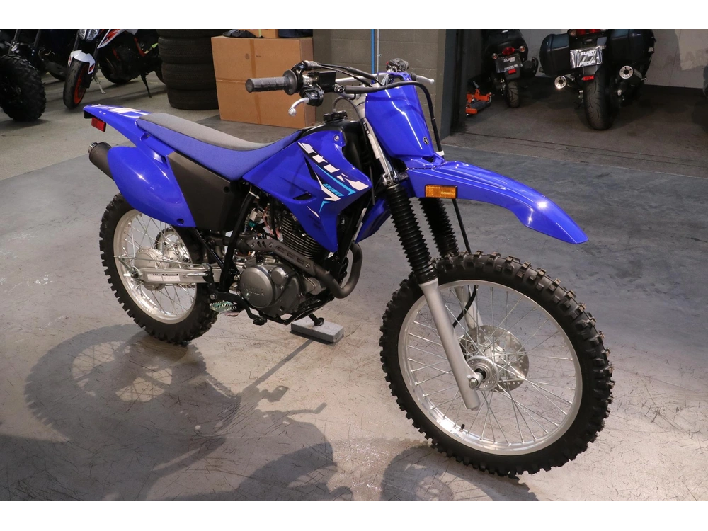 2026 Yamaha Tt-r 230 alt