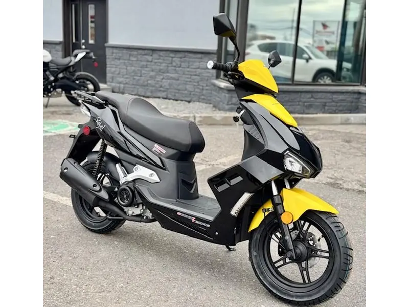 2023 Scootterre Rebel 50 thumbnail 2