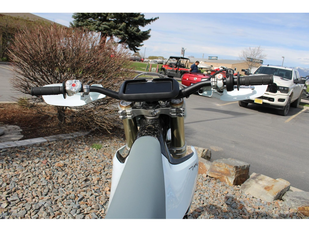 2025 Stark Future Varg Ex 80 Hp alt