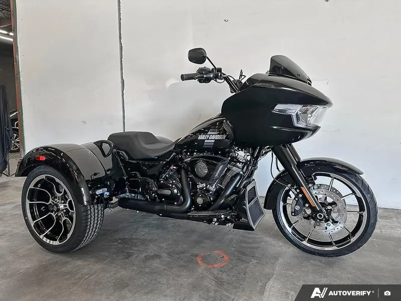 Harley-Davidson ROAD GLIDE 3 2026