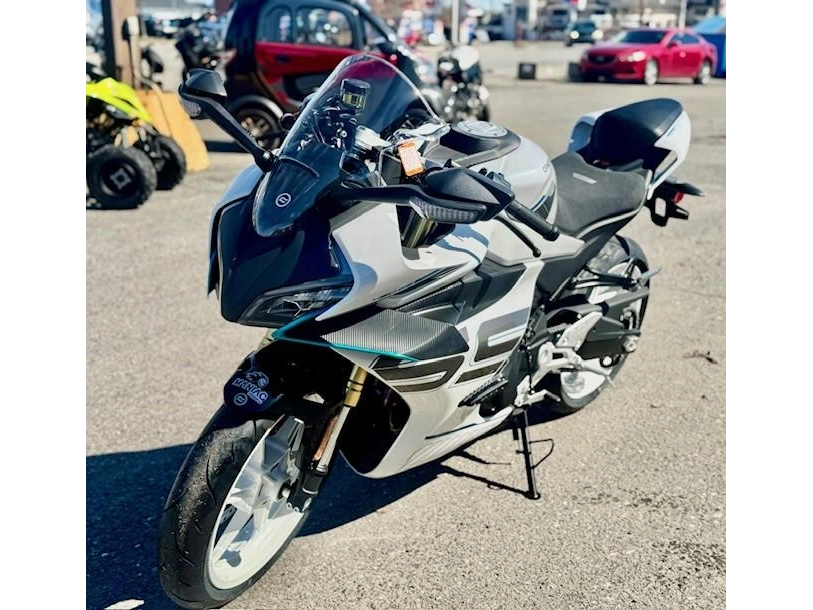 Cfmoto 450ss 2026 alt