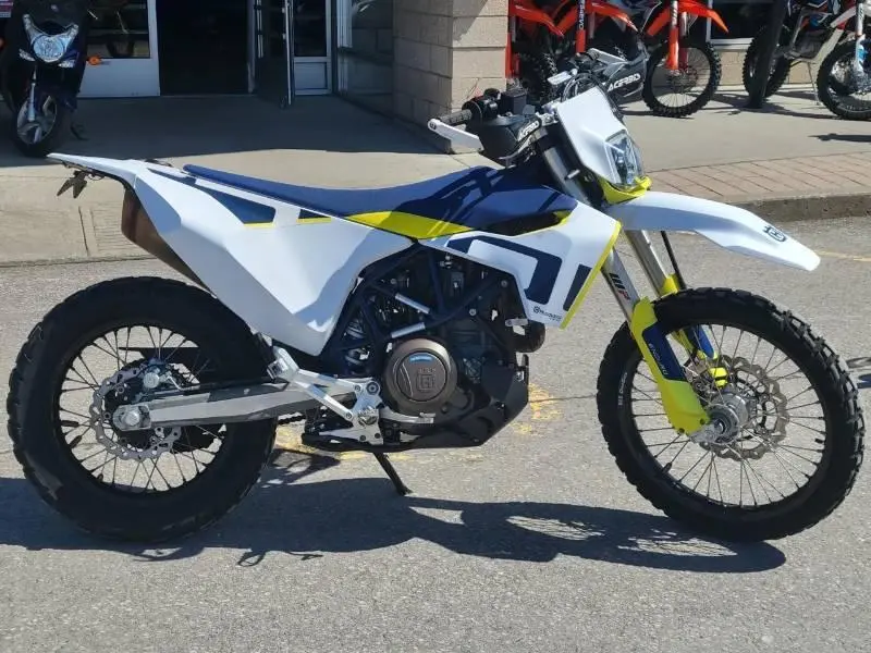 2022 Husqvarna 701 Enduro thumbnail 2