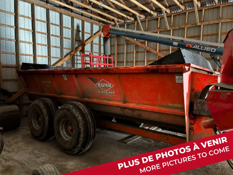 Kuhn Knight 8118 2015