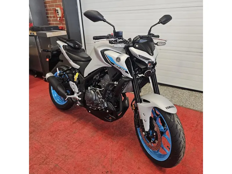 2026 Yamaha MT-03 thumbnail 2