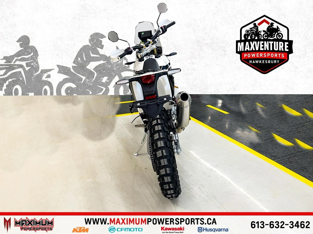 Kove Moto 450 Rally Dot Low Seat 2026 alt