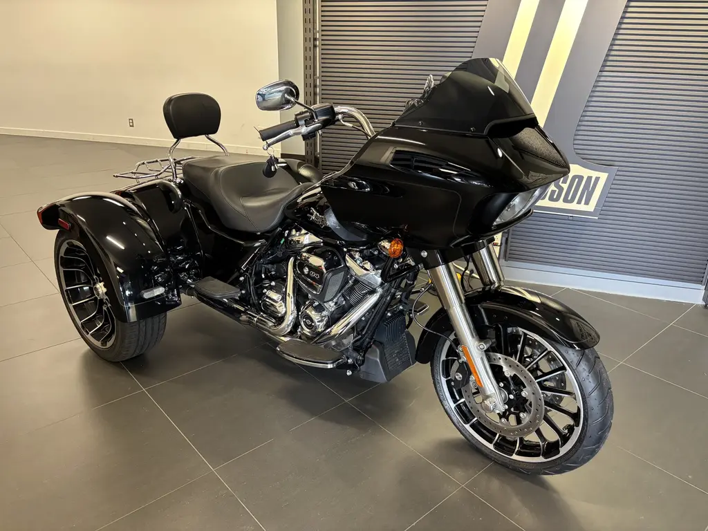 Harley-Davidson FLTRT ROAD GLIDE 3FLTRT 2023