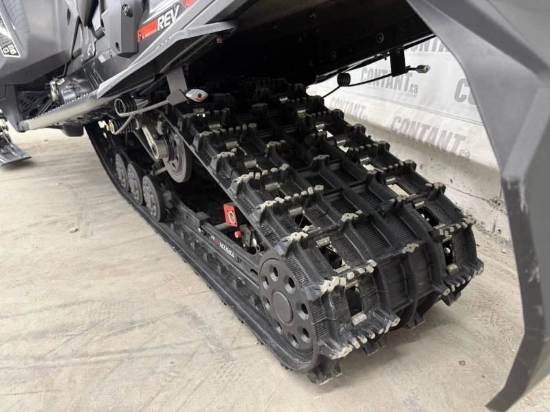 Ski-doo Grand Touring 900 Ace Turbo 2019 alt