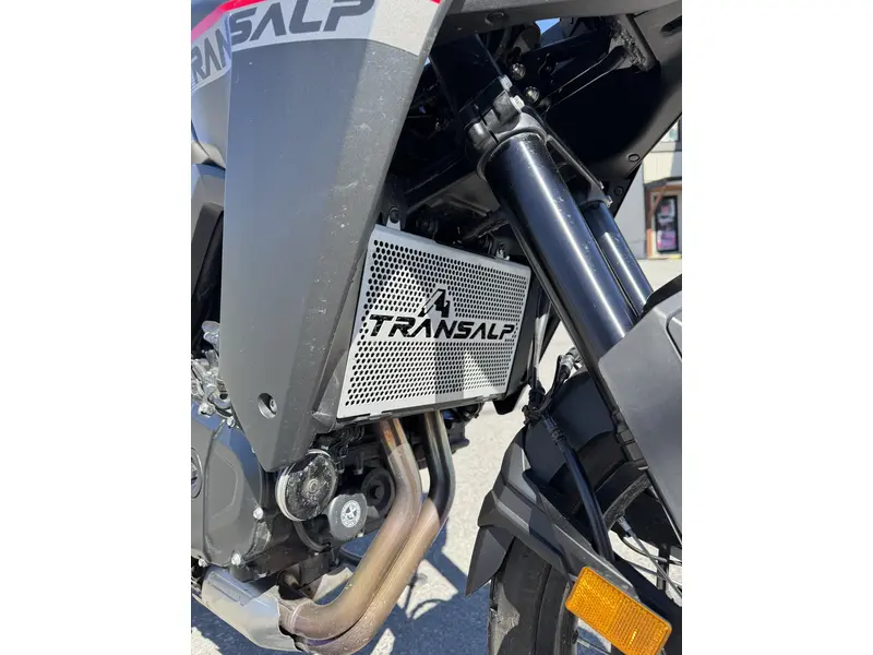 Honda Transalp 750 2024