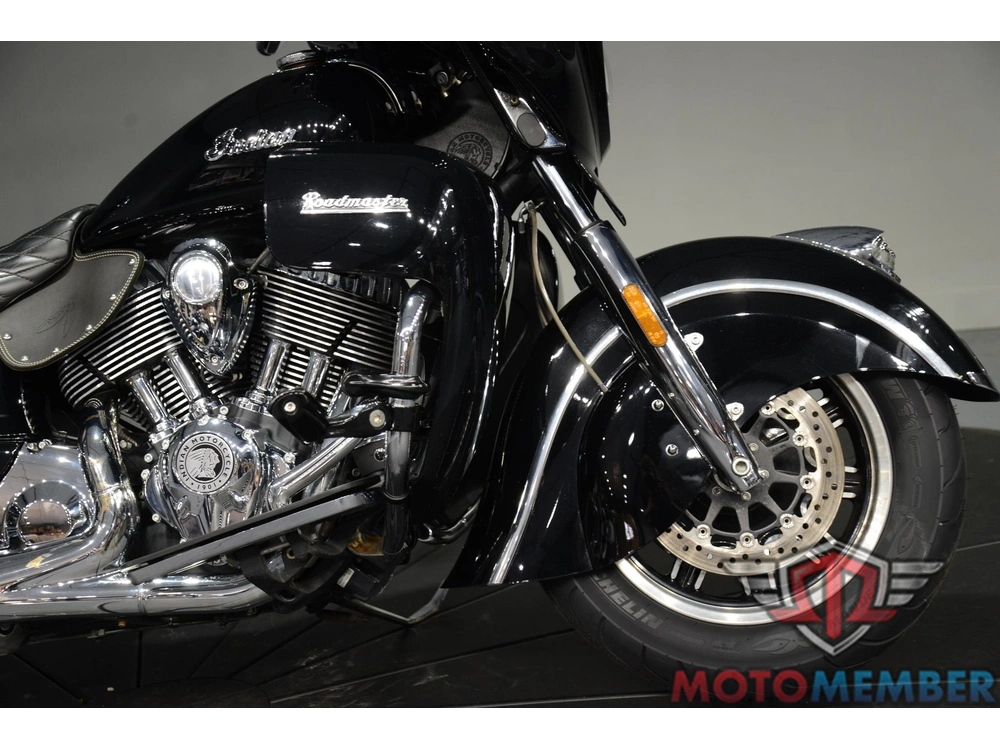 2017 Indian Motorcycle Roadmaster alt