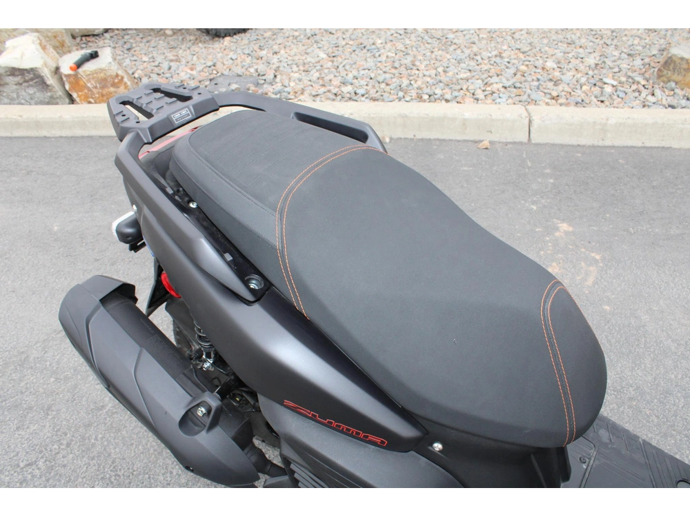 2024 Yamaha Zuma 125 alt