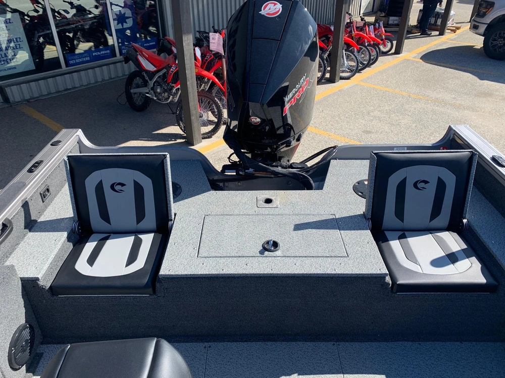 2026 Crestliner 2050 Fish Hawkt Wt alt