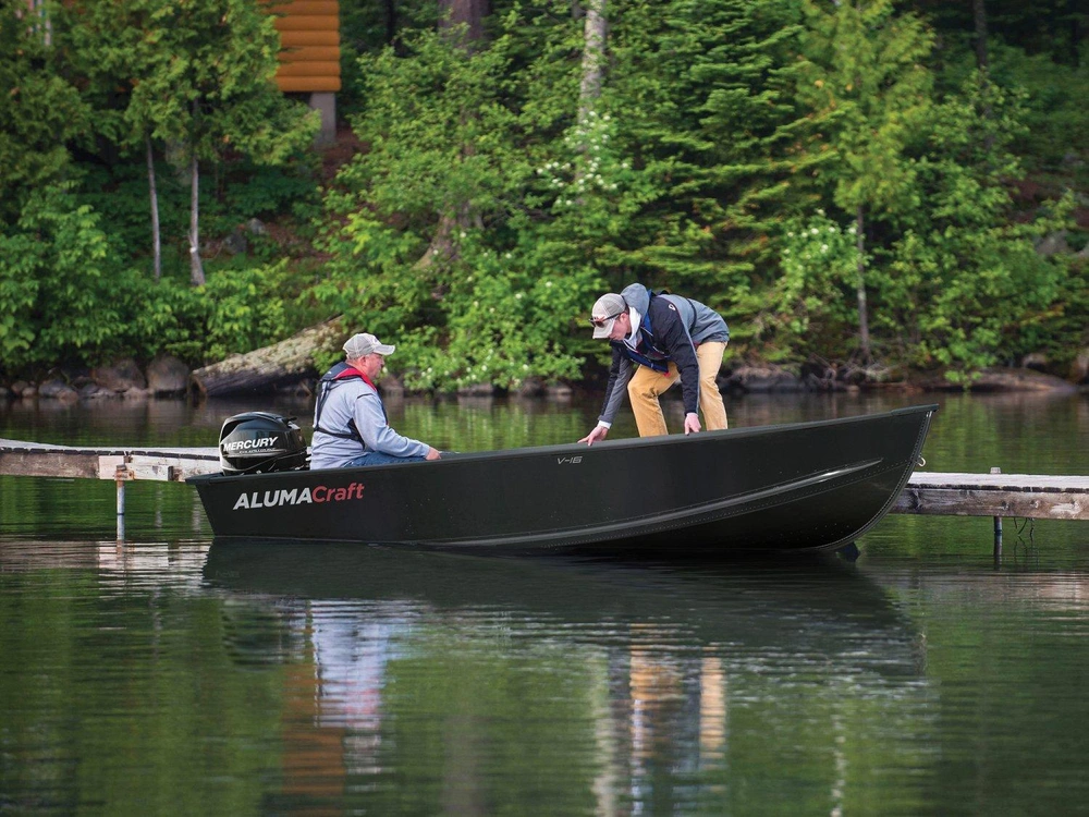 2026 Alumacraft Alumacraft V16 20" With Floor - Black alt
