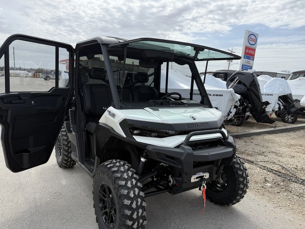 2026 Can-am Defender Hd11 Ltd Cab Dps alt
