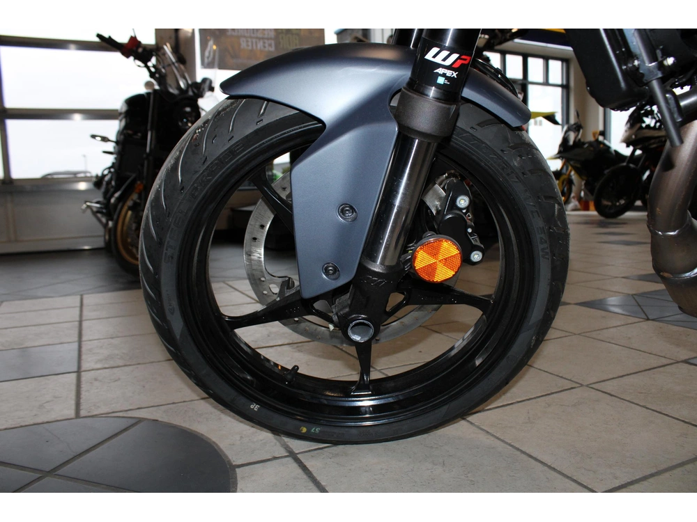 2024 Ktm 250 Duke Orange B.d. alt