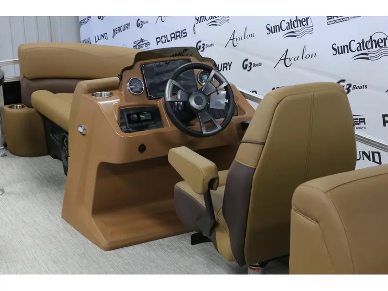 Avalon VLS 2180 QUAD LOUNGER + YAMAHA 70 HP 2026