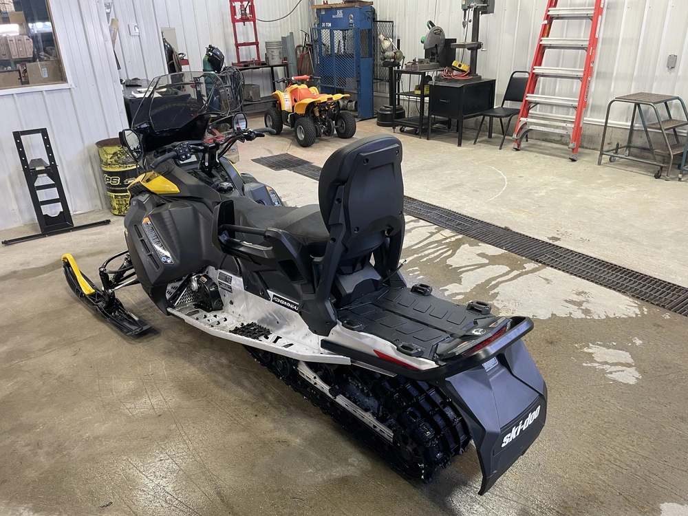 Ski-doo Grand Touring Sport 600 Ace 2026 alt