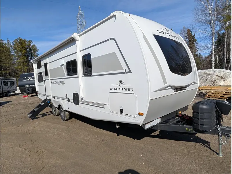 2026 Coachmen Freedom Express ultra lite 245RKS