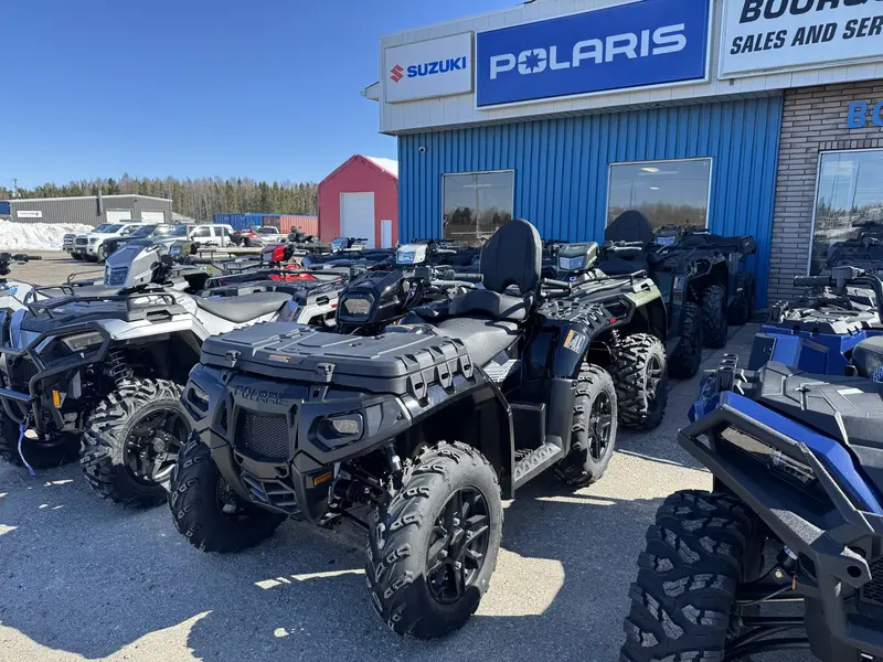 Polaris SPORTSMAN TOURING 850 PREMIUM, ONYX BLACK 2026