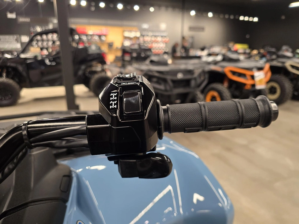 2026 Brp Outlander Xt 700 alt