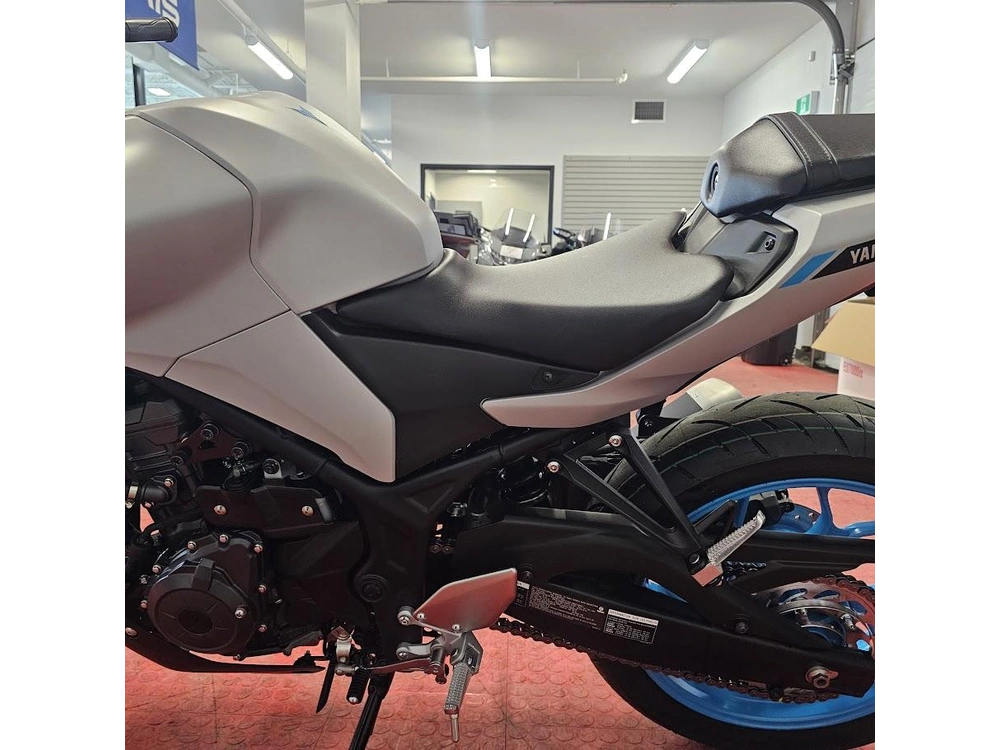 2026 Yamaha Mt-03 alt
