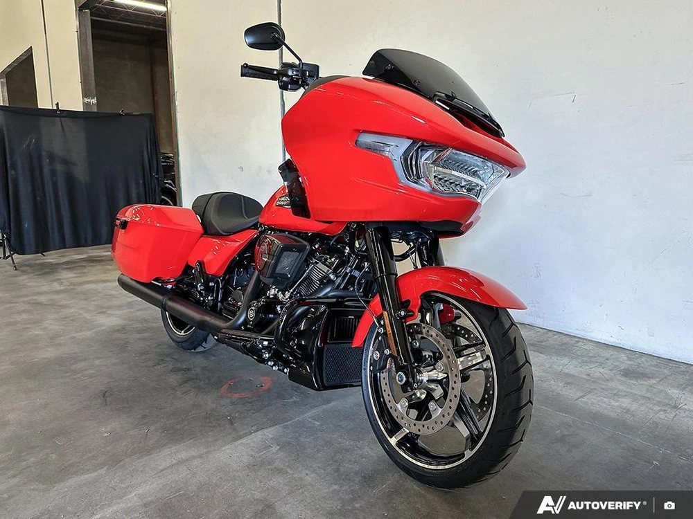 2026 Harley-davidson Road Glide alt