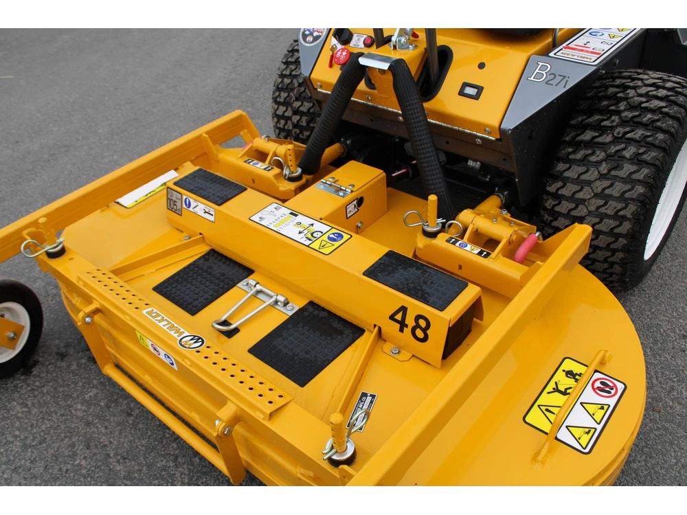 2026 Walker Mb27i Model B 27hp Utility alt