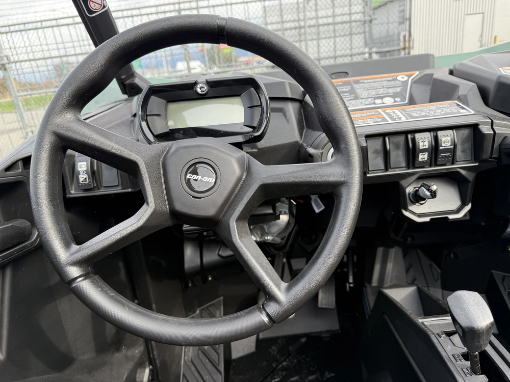 2026 Can-am Commander Dps 1000r alt