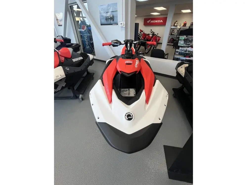 Sea-doo Spark Trixx 3 Places 2026 alt