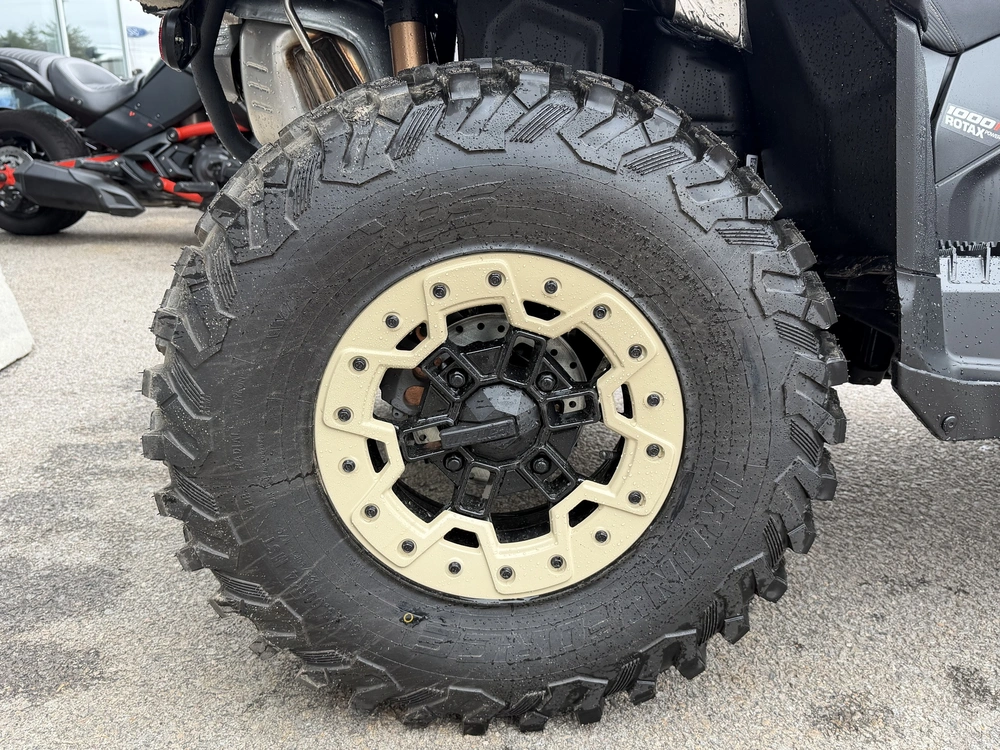 2026 Brp Outlander Max Backcountry 1000r (canada) alt