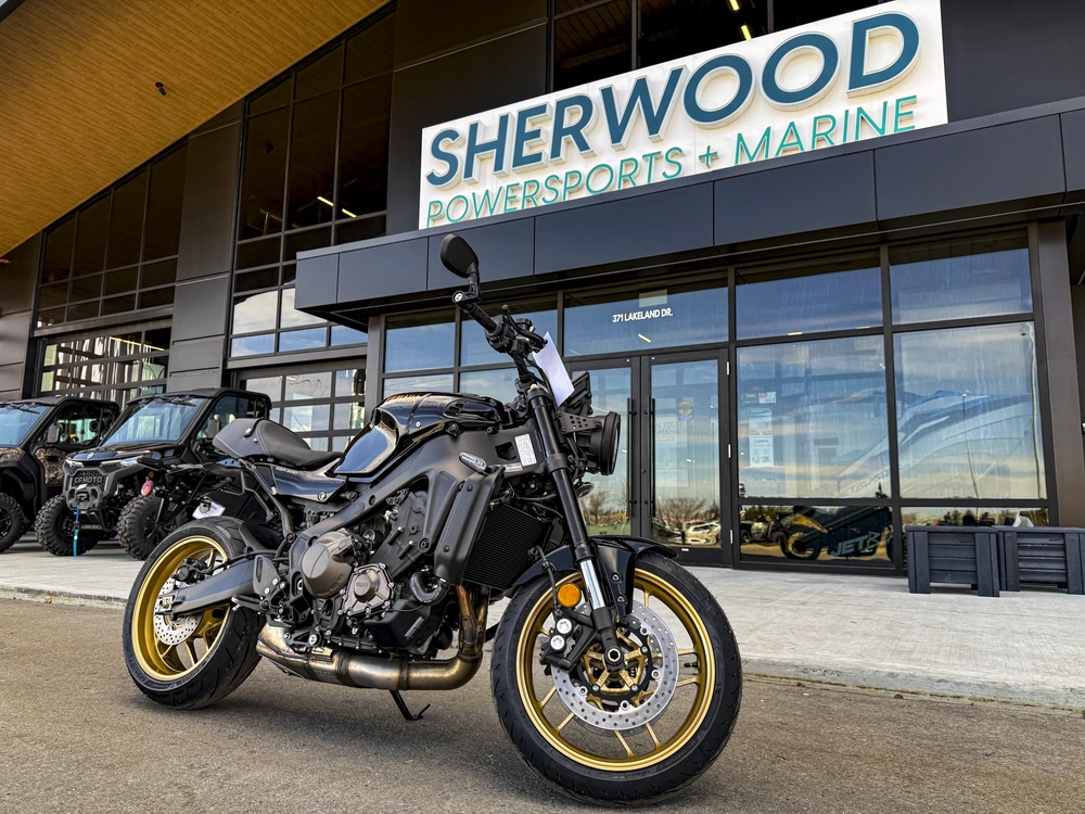 2026 Yamaha Xsr900 alt